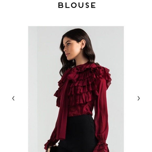 Blouse - Picture 2 of 4